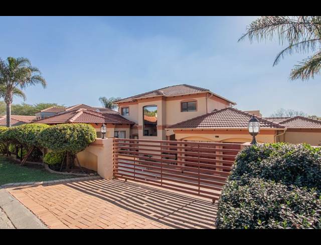 4 BEDROOM HOUSE FOR SALE IN RUIMSIG